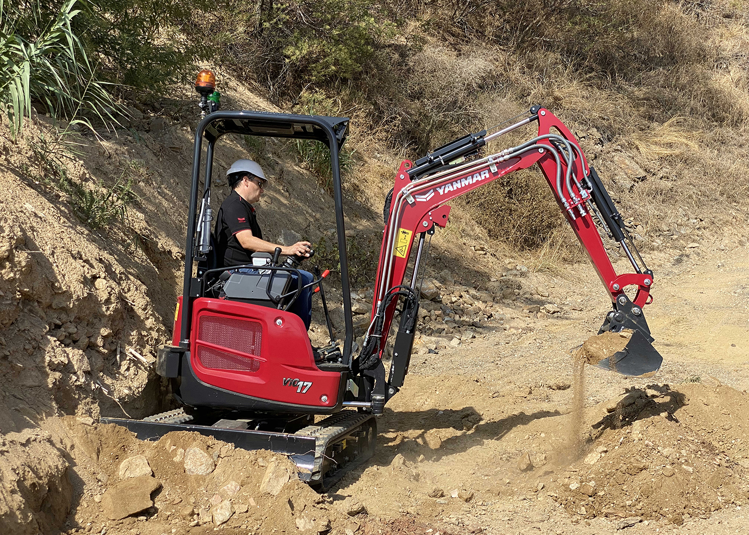 CEBEKO | Verhuur | Graafmachines | Yanmar ViO17